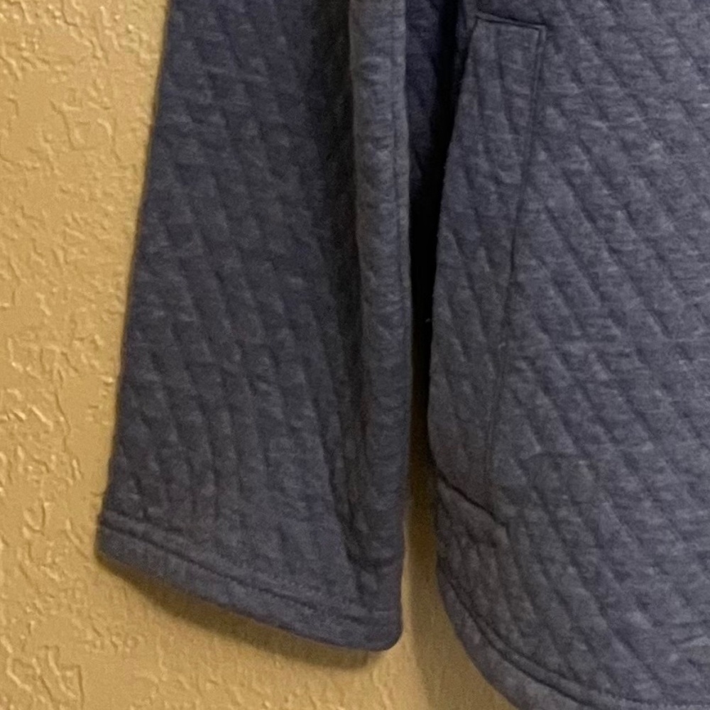 Eddie Bauer Women's Heathered Colony Blue Quilted 1/2 Zip Pullover Used- Size XL - Picture 5 of 8